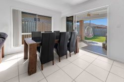 31 Terania Ave Ormeau Hills QLD 4208 Australia