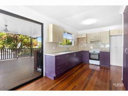 13 Harwood St Park Avenue QLD 4701 Australia
