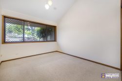 Unit 4/5 Thompson St Victoria Point QLD 4165 Australia