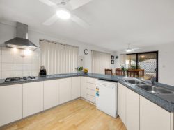 16 Bernard St Kelmscott WA 6111 Australia