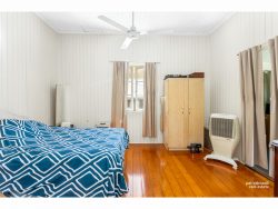 74 Armstrong St Berserker QLD 4701 Australia