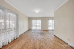 40 Cameron Ave Altona Meadows VIC 3028 Australia