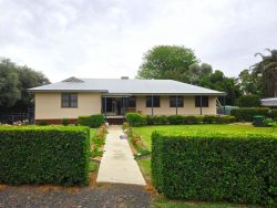 53 Carbeen St Moree NSW 2400 Australia