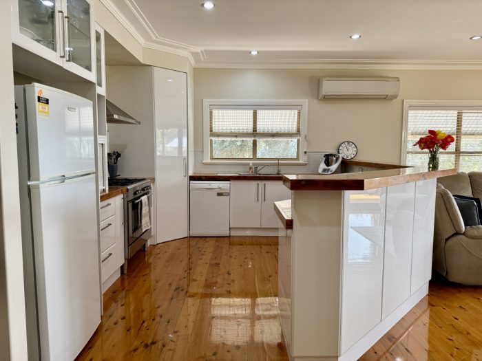53 Carbeen St Moree NSW 2400 Australia