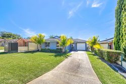 7 Charmian Cres Watanobbi NSW 2259 Australia