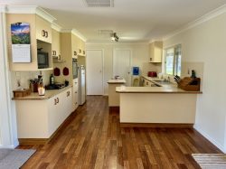 52 Cheecum Rd Moree NSW 2400 Australia