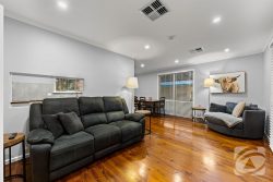 19 Chichester Ct Salisbury Heights SA 5109 Australia