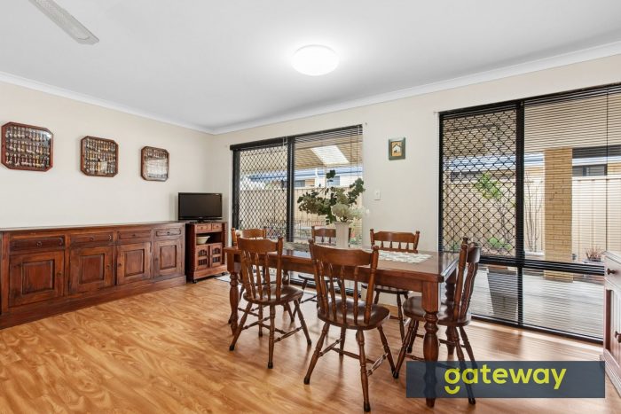 29 Clarinda Ave Orelia WA 6167 Australia