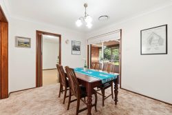 39 Connex Rd Umina Beach NSW 2257 Australia