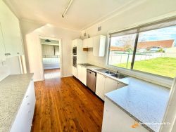 16 Dalgarno St Coonabarabran NSW 2357 Australia