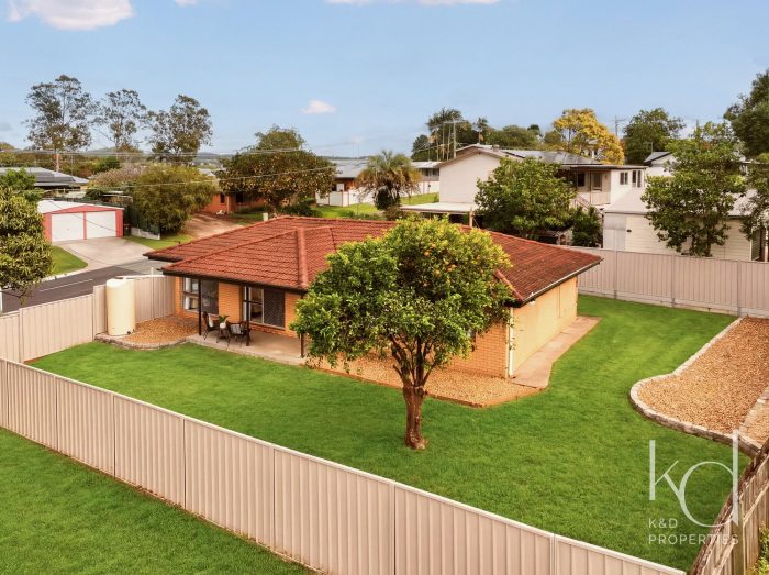 3 Dongarven Dr Eagleby QLD 4207 Australia