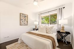 3 Dongarven Dr Eagleby QLD 4207 Australia