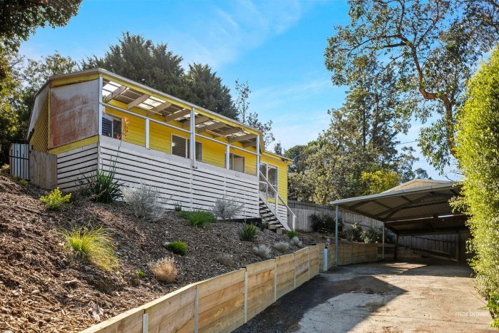 9 Old Warburton Hwy Seville East VIC 3139 Australia