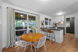 9 Old Warburton Hwy Seville East VIC 3139 Australia