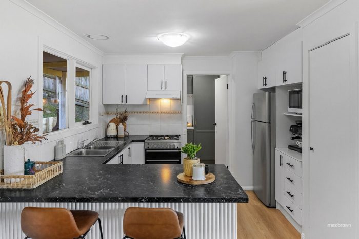 9 Old Warburton Hwy Seville East VIC 3139 Australia