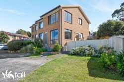 Unit 4/12 Opal Dr Blackmans Bay TAS 7052 Australia