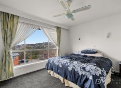 48 Highfield St Moonah TAS 7009 Australia