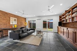 112 Forest St Bendigo VIC 3550 Australia