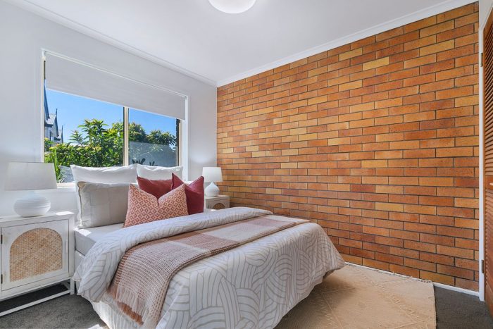 Unit 2/5 Woodford St Holland Park West QLD 4121 Australia