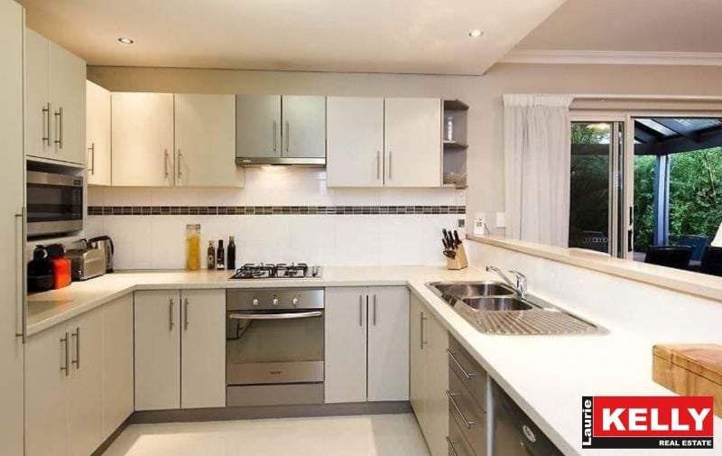 34 George St Belmont NSW 2280 Australia