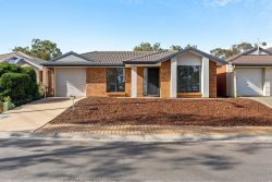 34 Gerald Blvd Davoren Park SA 5113 Australia