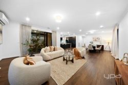 33 Gramercy Bvd Point Cook VIC 3030 Australia