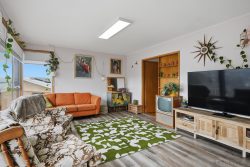 100 Grange Rd W Rokeby TAS 7019 Australia