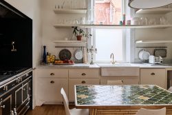 1 Hawksburn Rd South Yarra VIC 3141 Australia