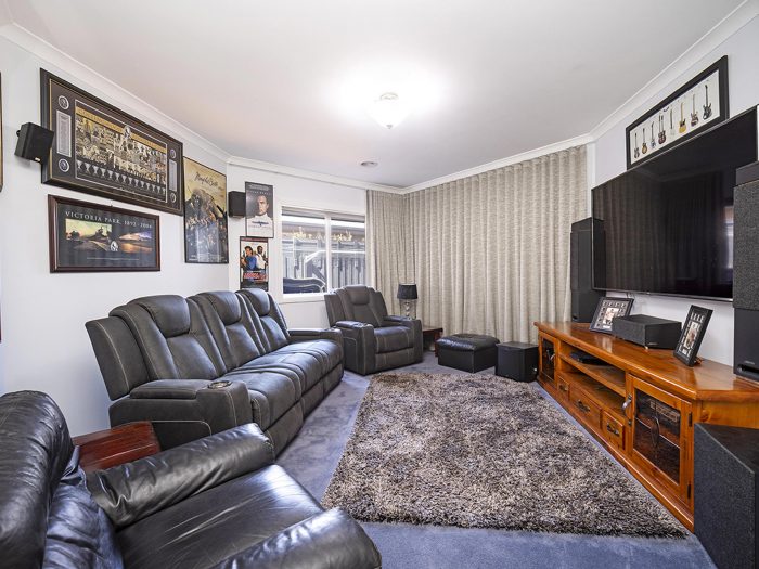 27 Grange Rd Warrnambool VIC 3280 Australia