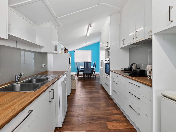 132 Mill St Mortlake VIC 3272 Australia