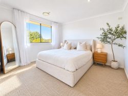 9 Howard Ave Green Point NSW 2251 Australia