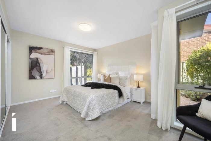 4 Ellen Pl Palmerston ACT 2913 Australia
