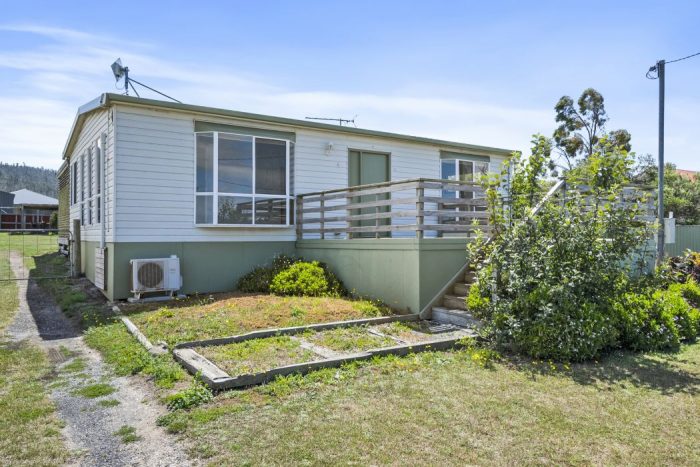 6 Dunalley Esplanade Dunalley TAS 7177 Australia