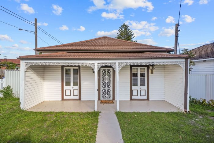 30 King St Eastlakes NSW 2018 Australia