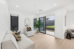 42 Lapwing St Austral NSW 2179 Australia