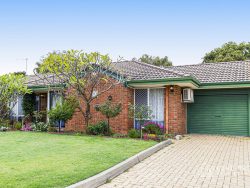 5/196 Cammillo Road Kelmscott WA 6111 Australia