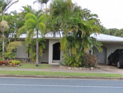 96 Maple Dr Andergrove QLD 4740 Australia