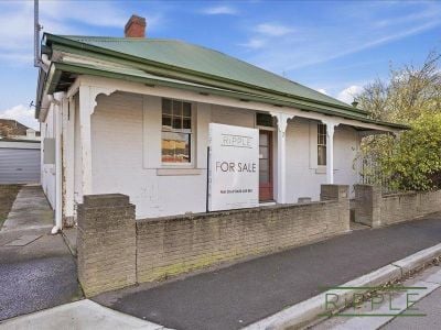 2 Marsh St New Town TAS 7008 Australia