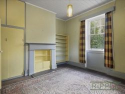 2 Marsh St New Town TAS 7008 Australia