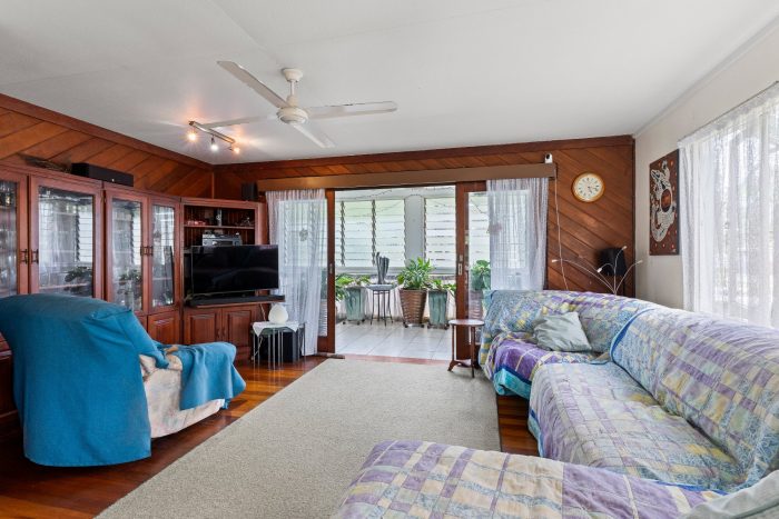 18 McGuigan St Earlville QLD 4870 Australia