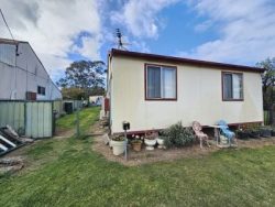 6 Mount St Aberdeen NSW 2336 Australia