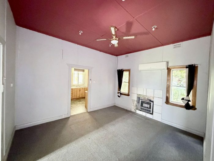 13 Nelson St Coonabarabran NSW 2357 Australia
