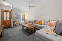 9 Woori Ct Woori Yallock VIC 3139 Australia