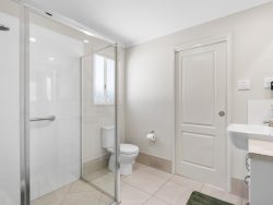 Unit 64/1 Norman St Lake Conjola NSW 2539 Australia