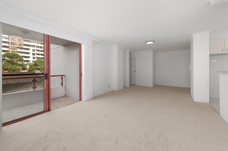 Unit 121/208 Pacific Hwy Hornsby NSW 2077 Australia