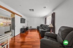 21 Patanga Gardens Queanbeyan West NSW 2620 Australia