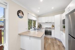 8 President Poincare Parade Tanilba Bay NSW 2319 Australia