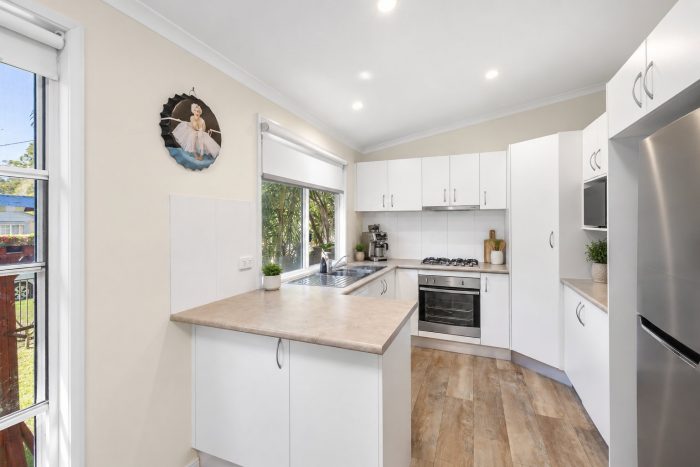 8 President Poincare Parade Tanilba Bay NSW 2319 Australia