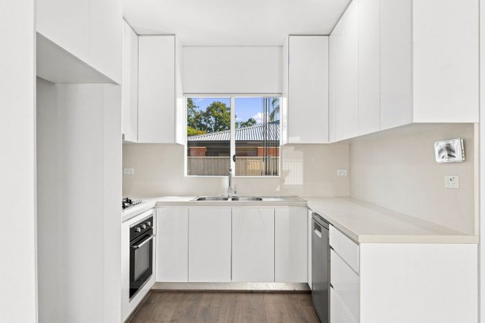 Unit 2/15 Priestman Ave Umina Beach NSW 2257 Australia