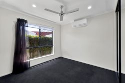 48 Poulsen Dr Marian QLD 4753 Australia